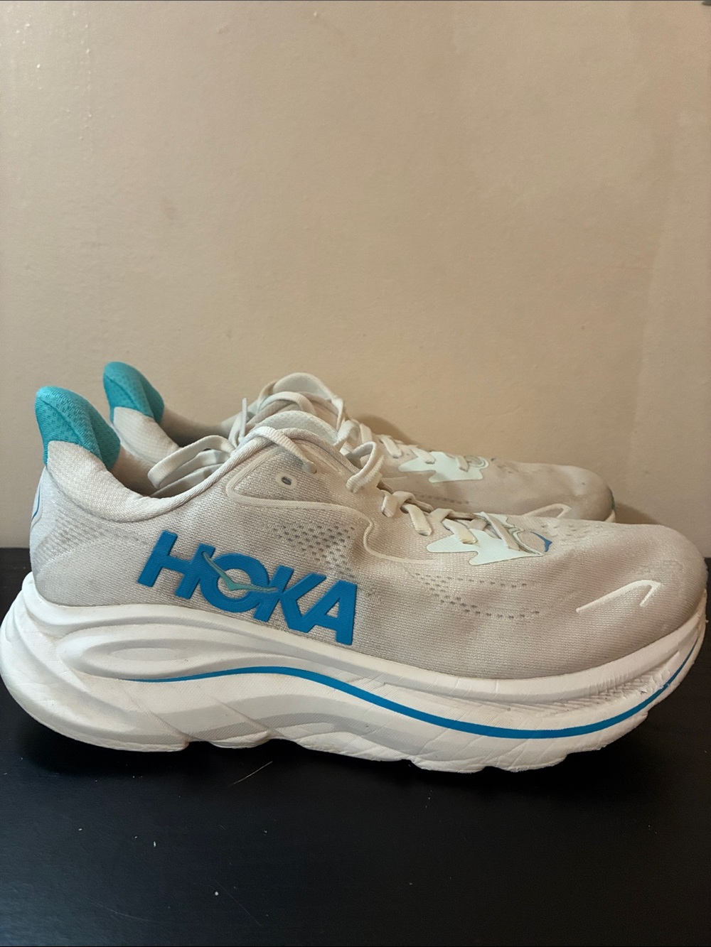 HOKA Clifton 10 running shoes with skyward blue size 10